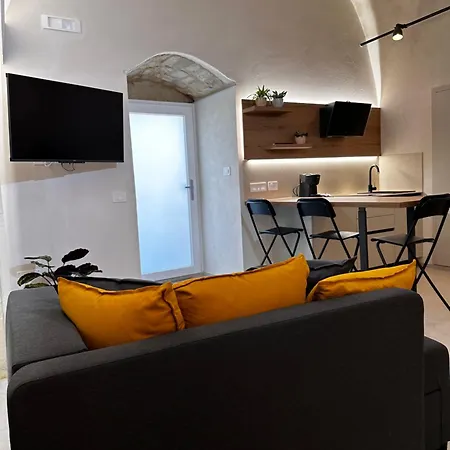Room2cento46